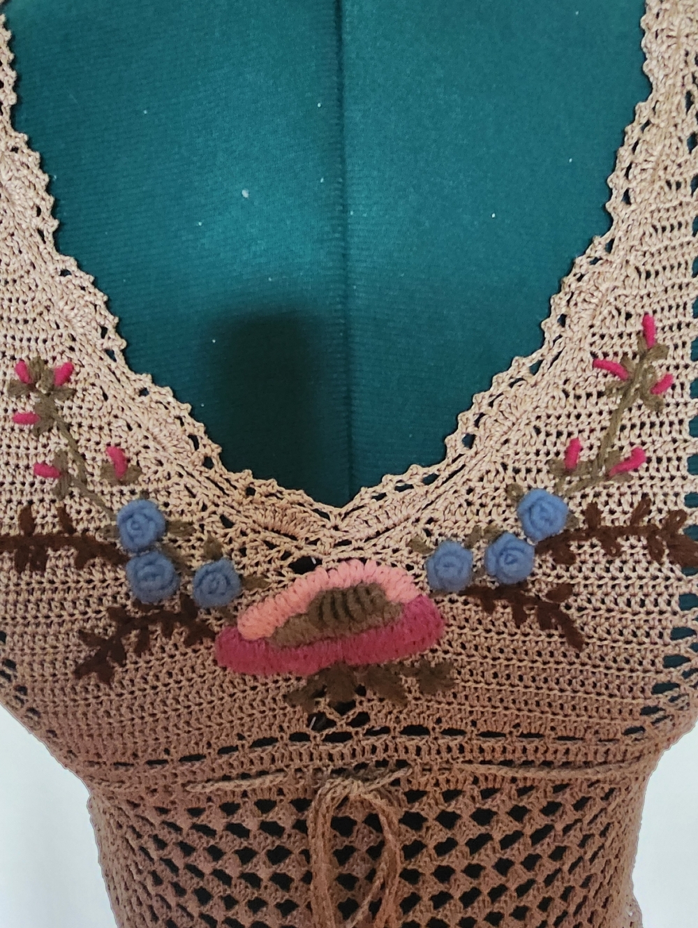 Candie's Taupe Sleeveless Crochet Tank - Picture 2 of 8